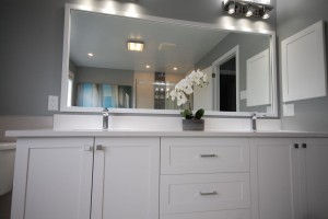 Beautiful White Mirror
